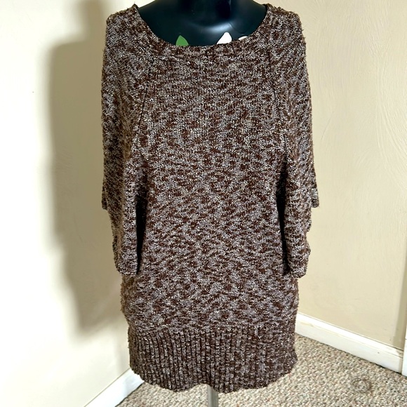 NY Collection top. Small. - Picture 1 of 2